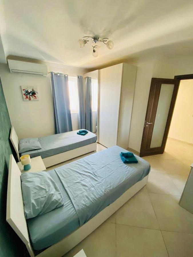 Mela Apartment 1 圣保罗湾城 外观 照片