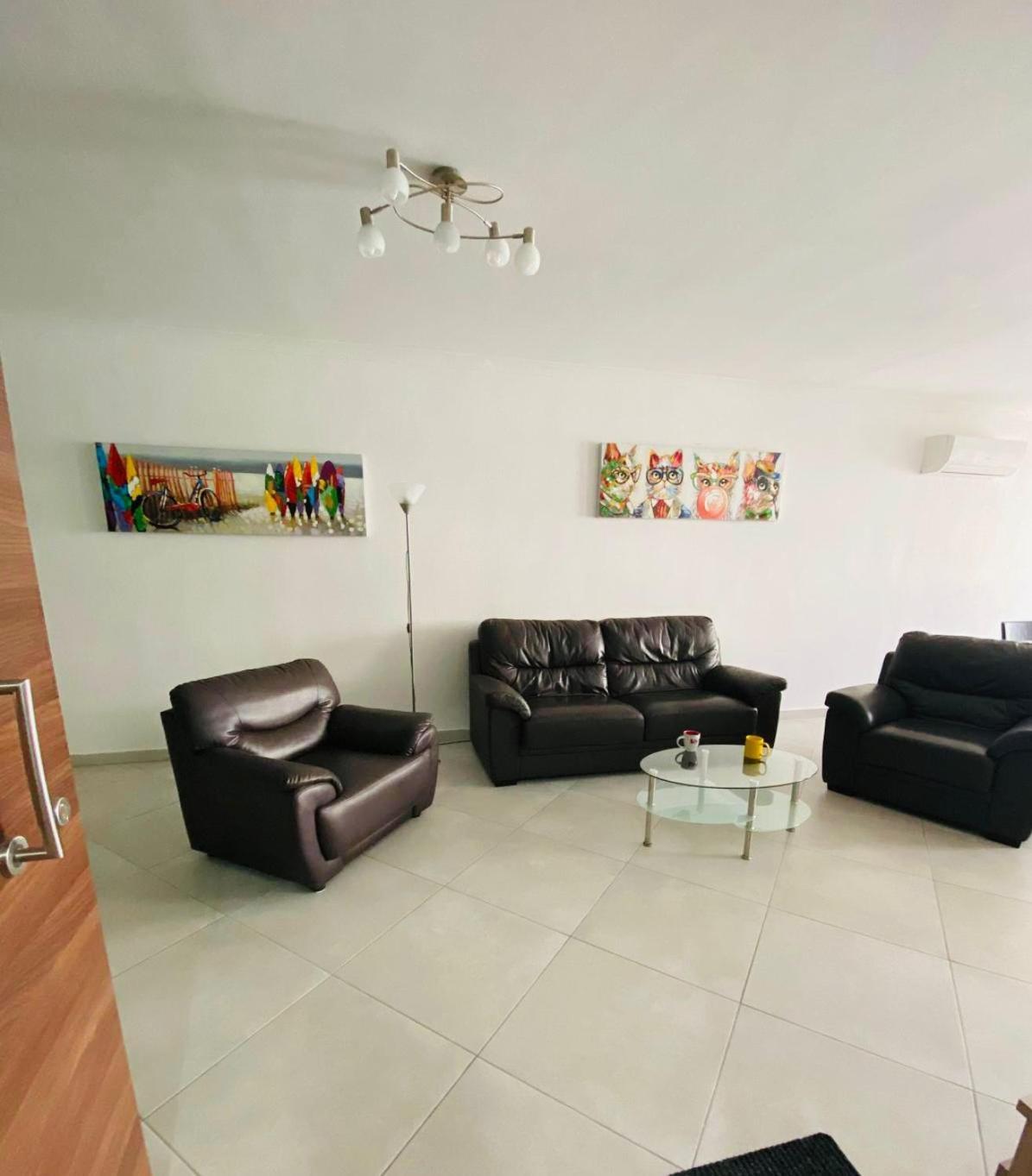 Mela Apartment 1 圣保罗湾城 外观 照片